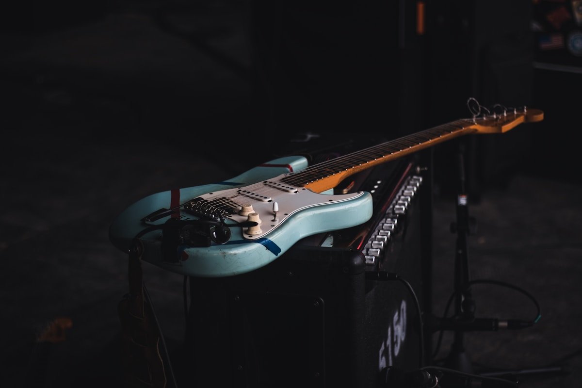 Demo Musician (Cool) Mus Alb2